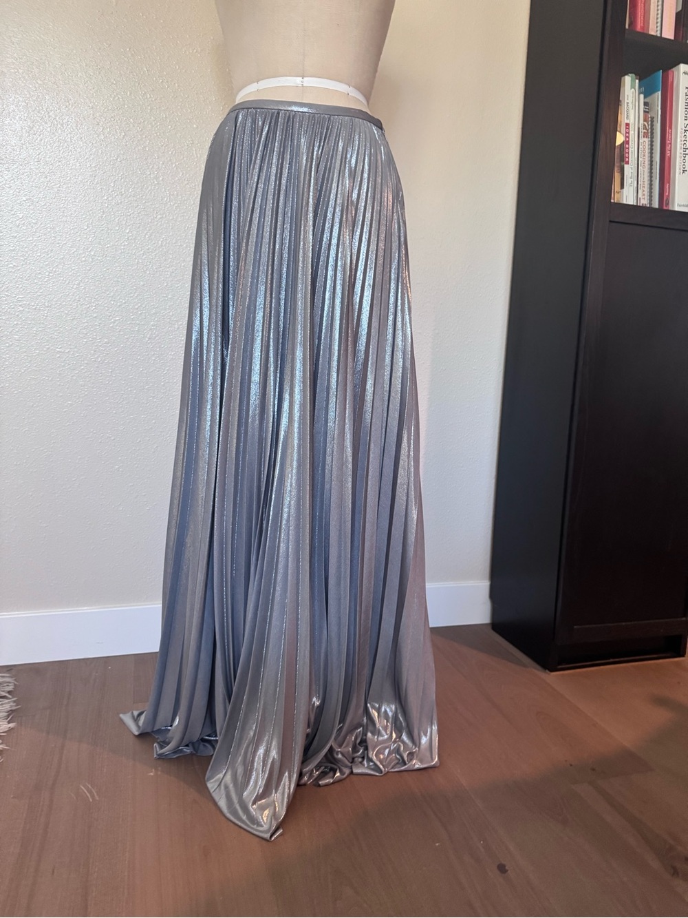 Halston Heritage Silver Metallic Pleated Maxi Skirt